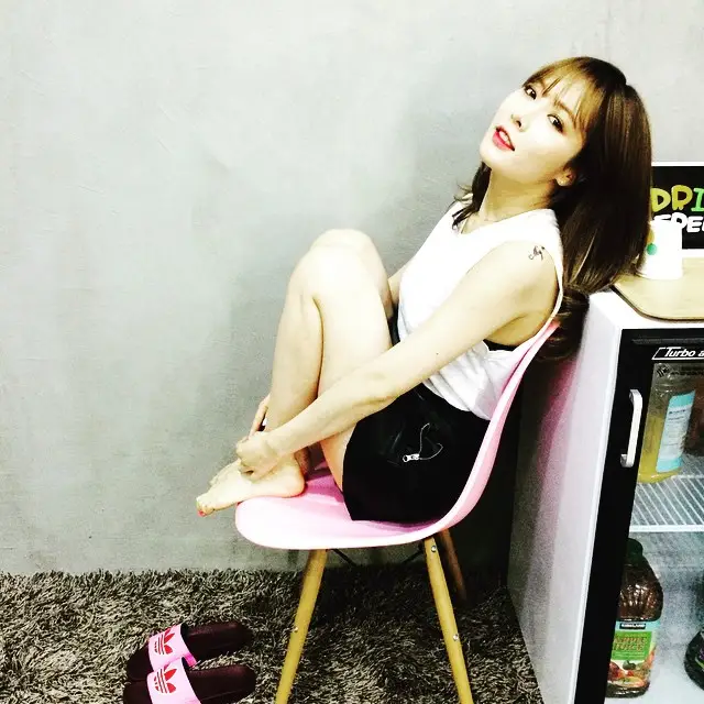 현아(포미닛) 150518 인스타그램 업뎃.jpg