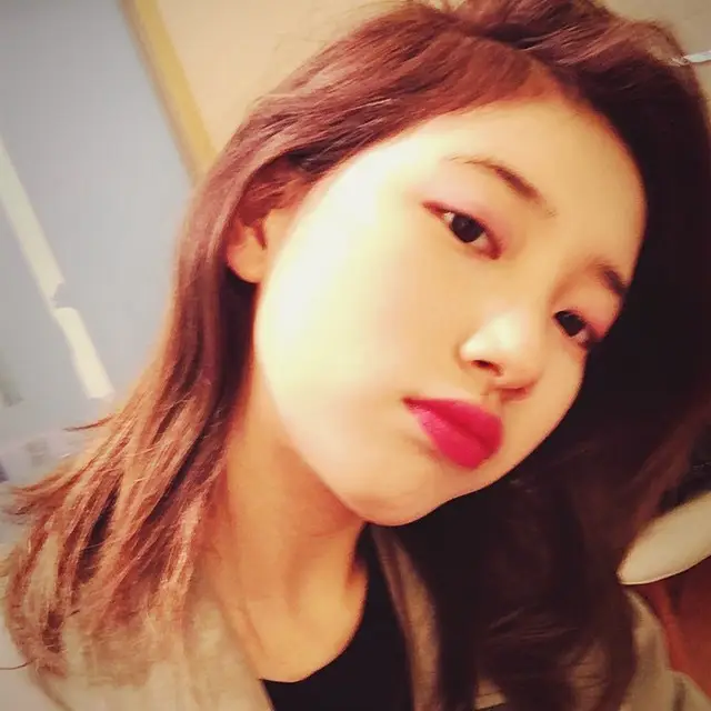 150311 수지(Miss A) 인스타그램 업뎃.jpg