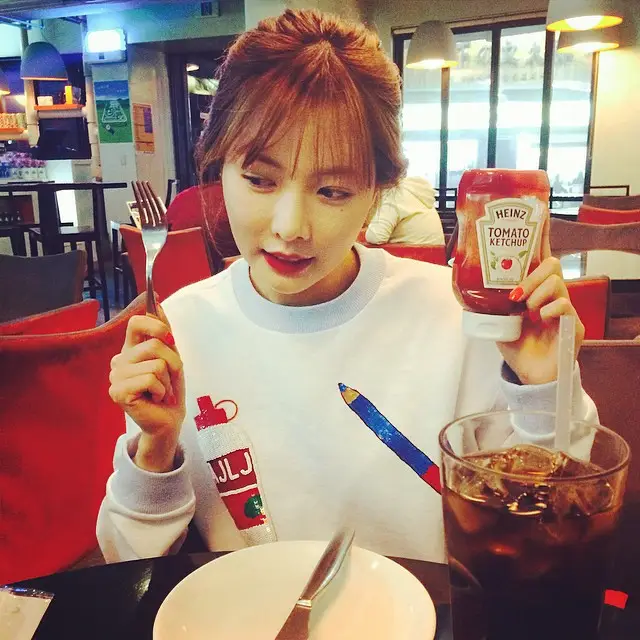 현아(포미닛) 150507 인스타그램 업뎃.jpg