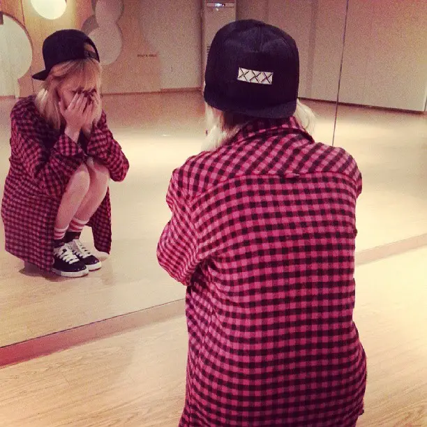 130930 현아 인스타그램 업뎃 (with 현승)