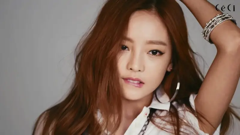 [Official CeCi TV] HARA May 2015 Cover Story