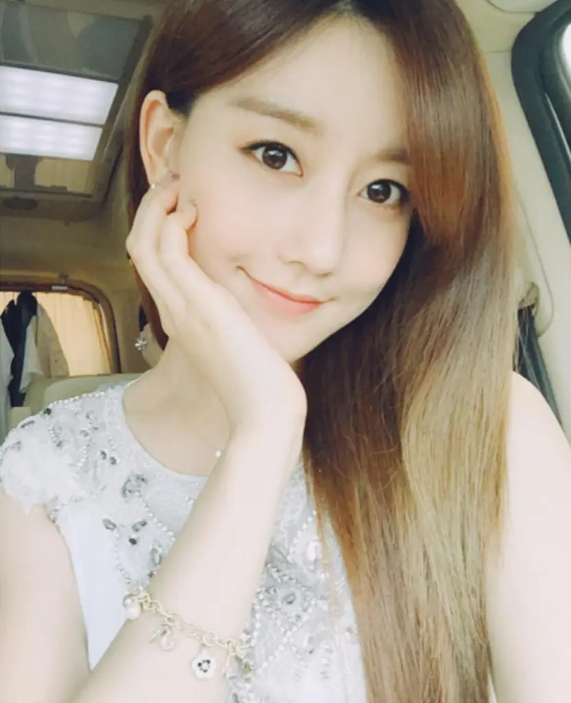 승아(레인보우) 150621 인스타그램 - 시상식에 와준 팬분들 고마와요