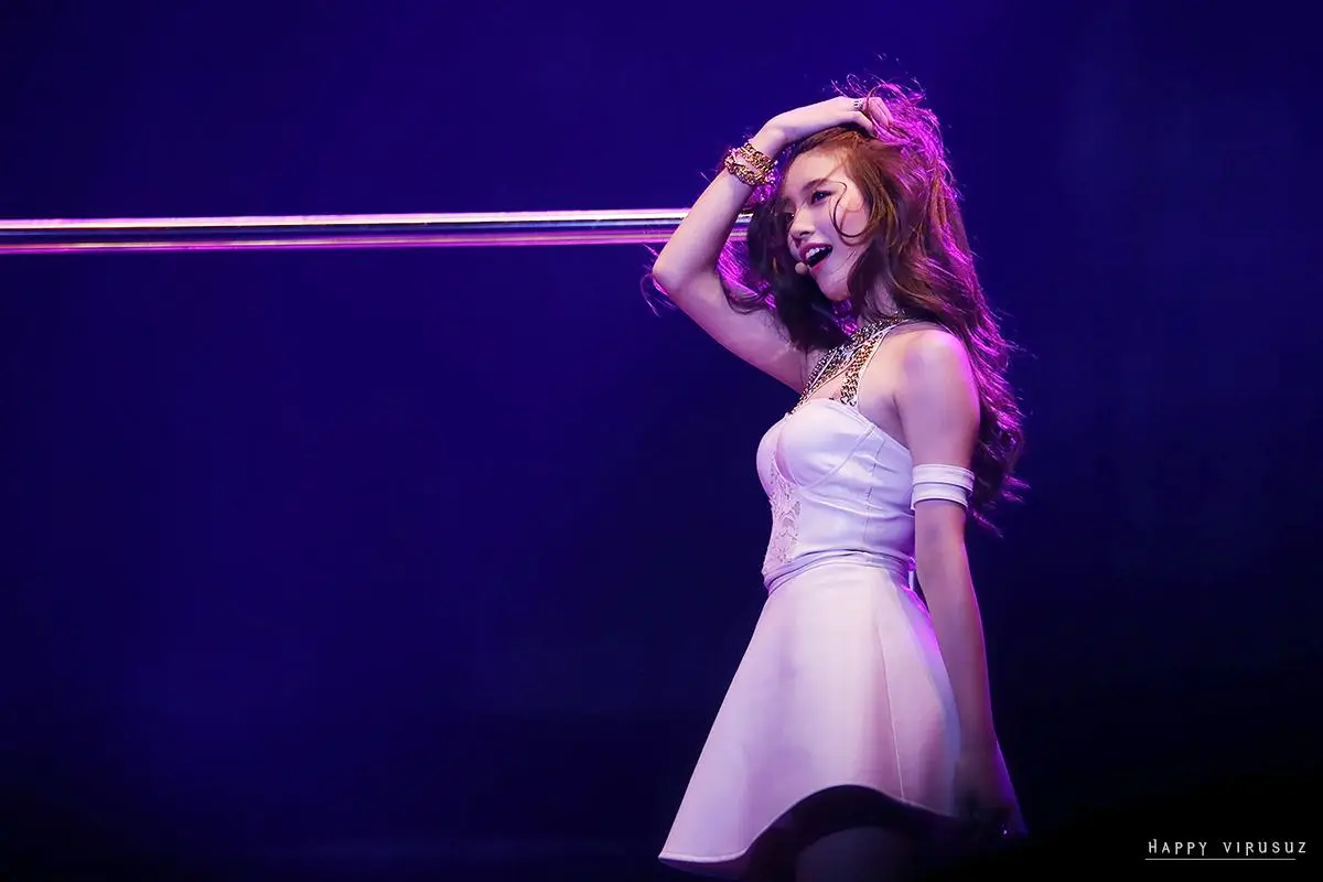 수지(miss a) 직찍 - 2014 JYP NATION :: ONE MIC