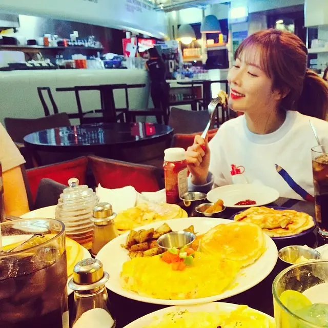 현아(포미닛) 150507 인스타그램 업뎃.jpg