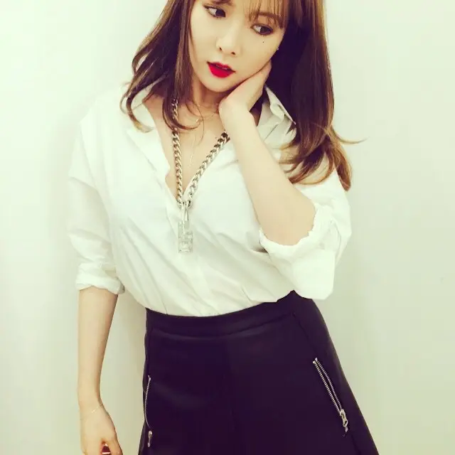 현아(포미닛) 150518 인스타그램 업뎃.jpg