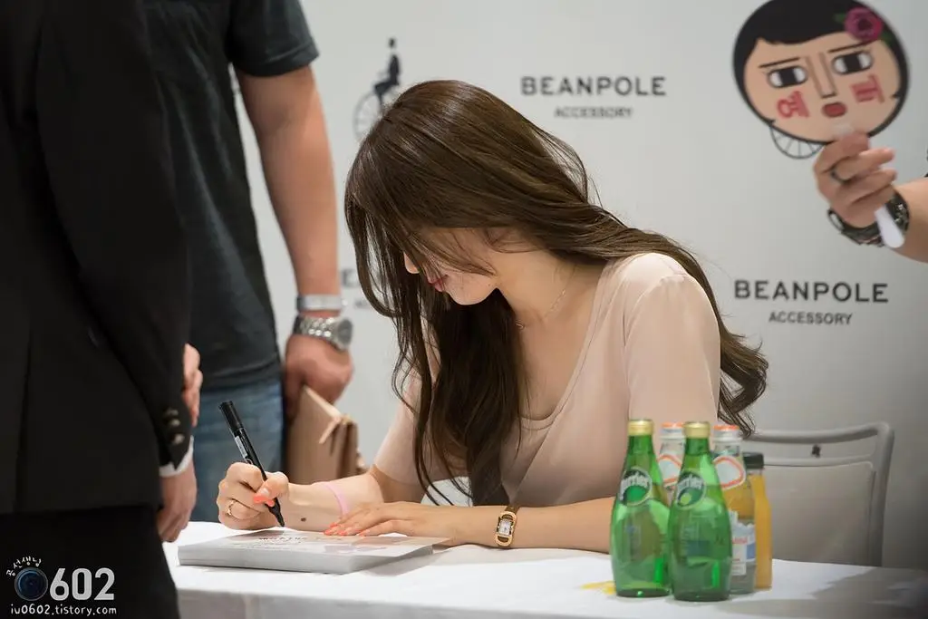 140715 수지 빈폴 팬싸인회 직찍