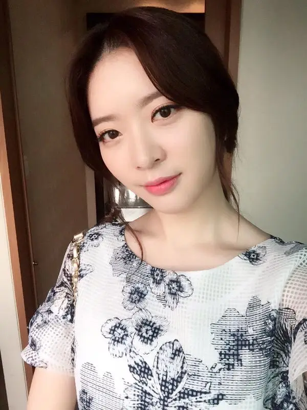 아영(달샤벳) 150713 인스타그램 업뎃.jpg