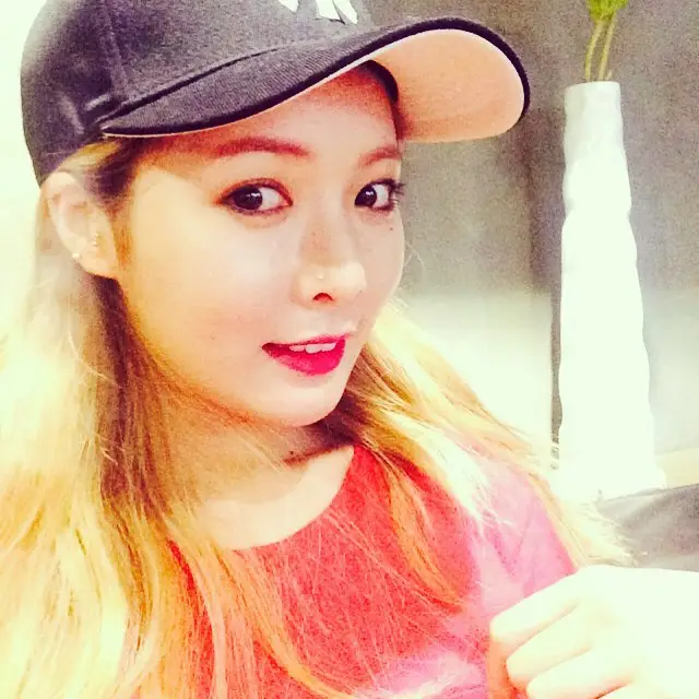 현아(포미닛) 150713 인스타그램 업뎃.jpg