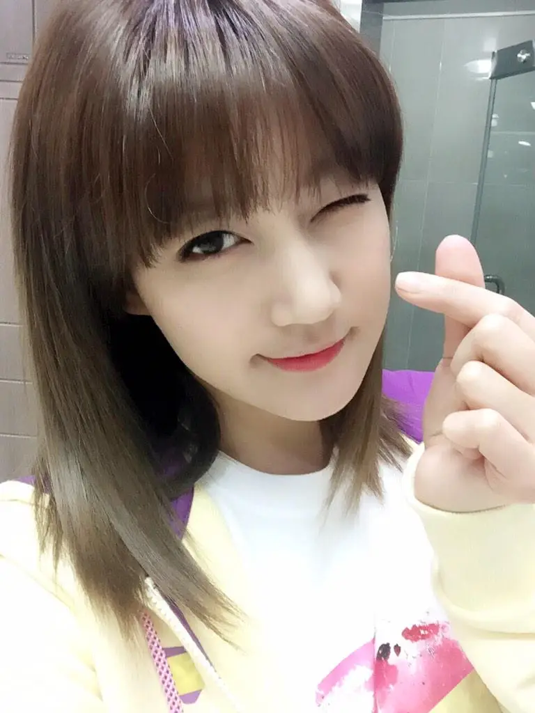 오승아(레인보우) 150202 트윗 - 2015년에도 어김없이 아육대♥️