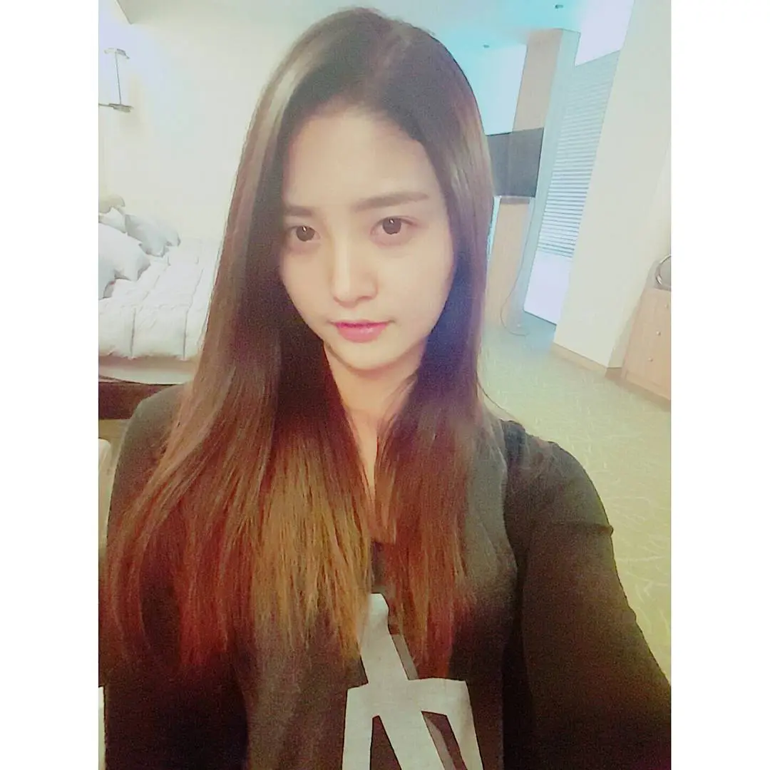 정화(EXID) 150819 인스타그램 - 아 참참! 그리고 오늘은 무슨날?