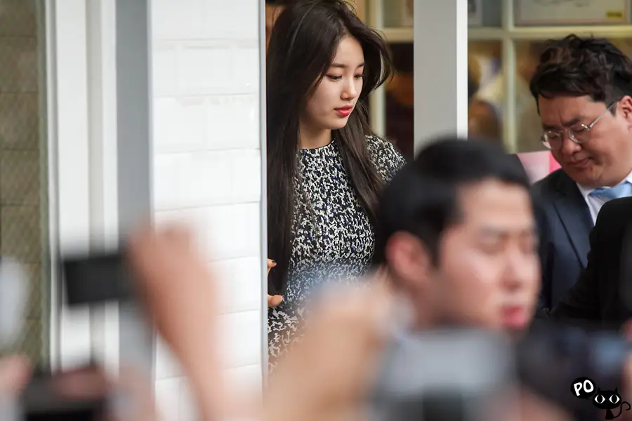 수지(SUZY) 팬싸인회 직찍 - 140626 홍대오렌즈