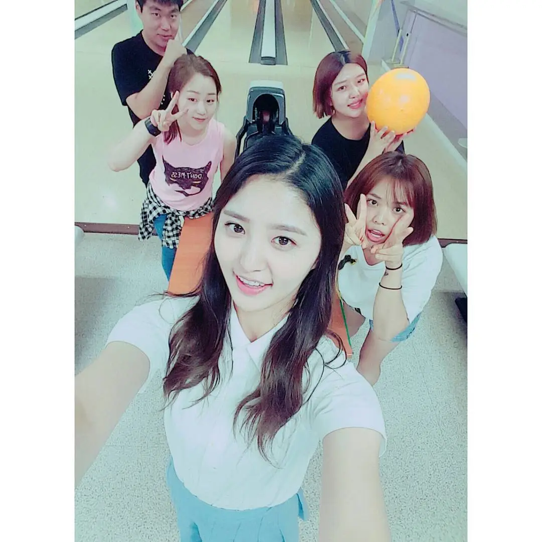 정화(EXID) 150730 인스타그램 - 오늘 하루도 화이팅해요 우리>_<