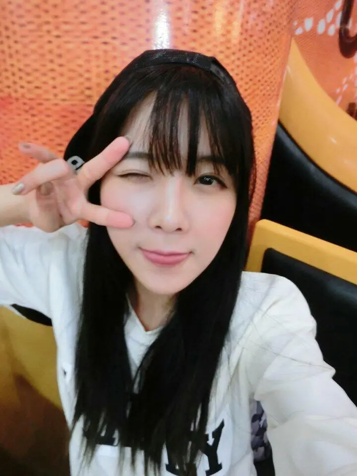 레인보우 조현영 140512 트위터 - 똑똑.... 안녕하세요