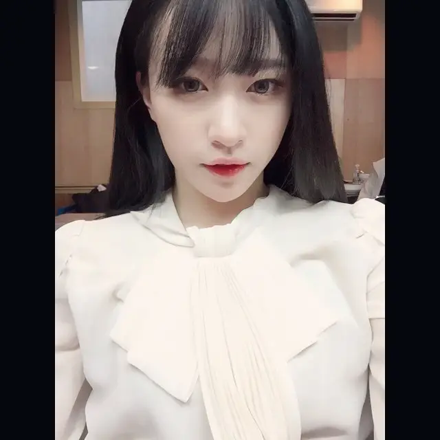 150407 하니(exid) 인스타그램 - +보너스 뮤비촬영장에서.jpg