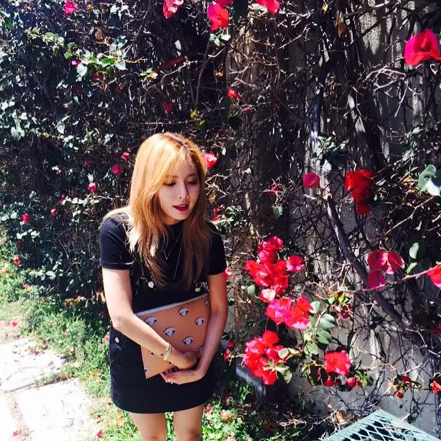 현아(포미닛) 150718 인스타그램 업뎃.jpg