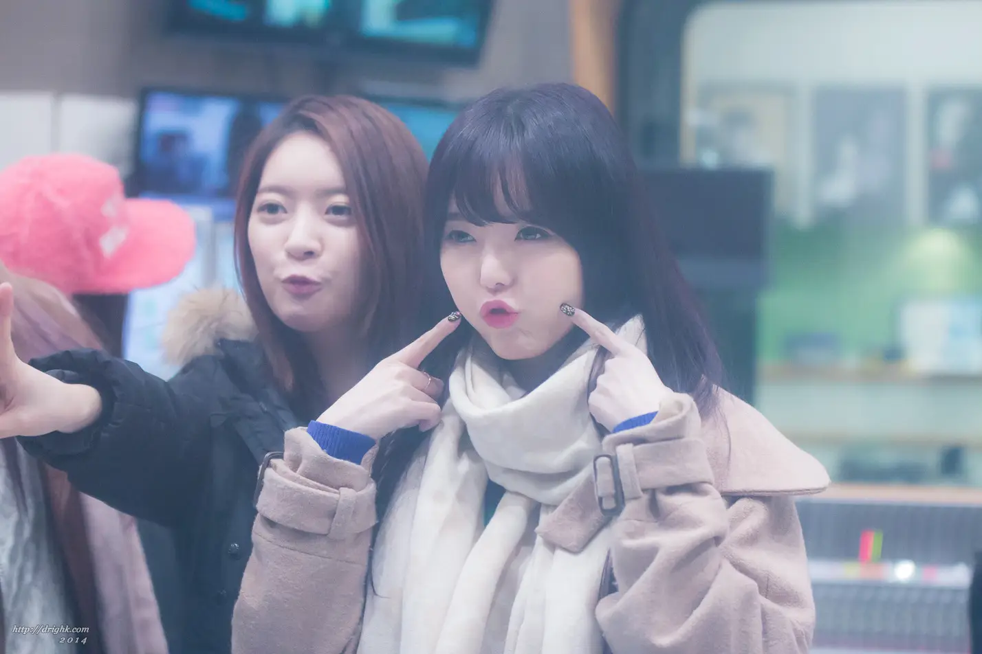 140130 달샤벳 장윤주의 옥탑방 라디오 직찍 by drighk