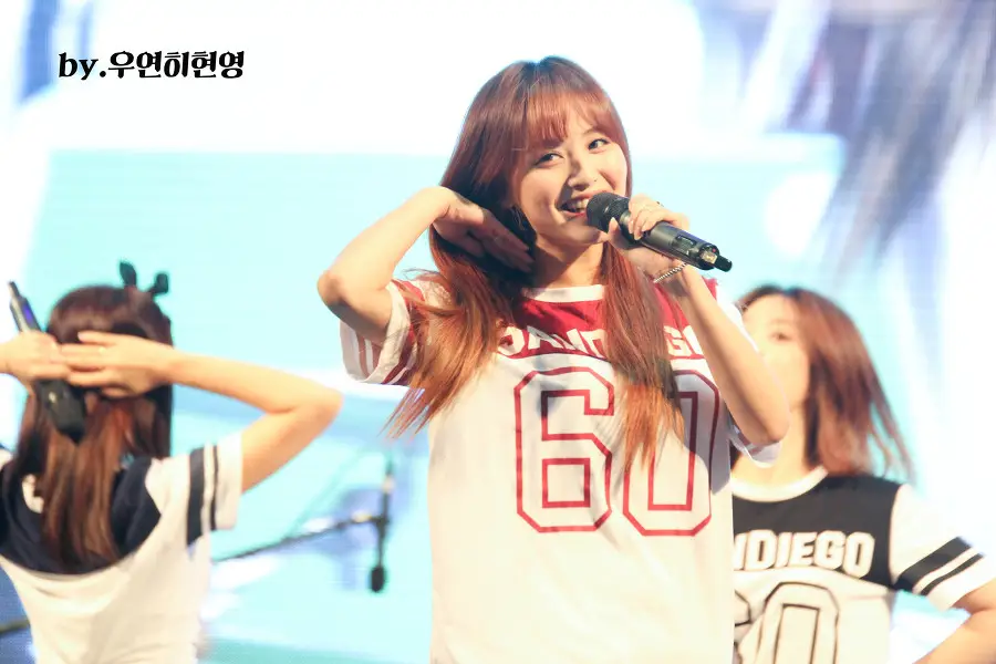 140719 레인보우 전문대학엑스포 직찍 by 우연히현영