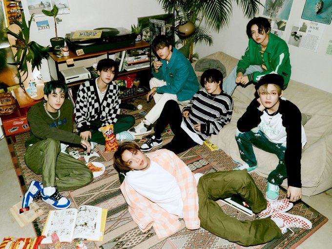 Boring Jalapeños NCT DREAM The 1st Album 〖맛 (Hot Sauce)〗 ➫ 2021.05.10 (KST)
