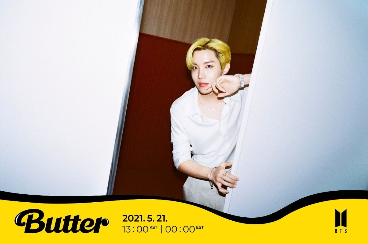 방탄소년단 Butter Teaser Photo 1 - 제이홉, 지민, 뷔