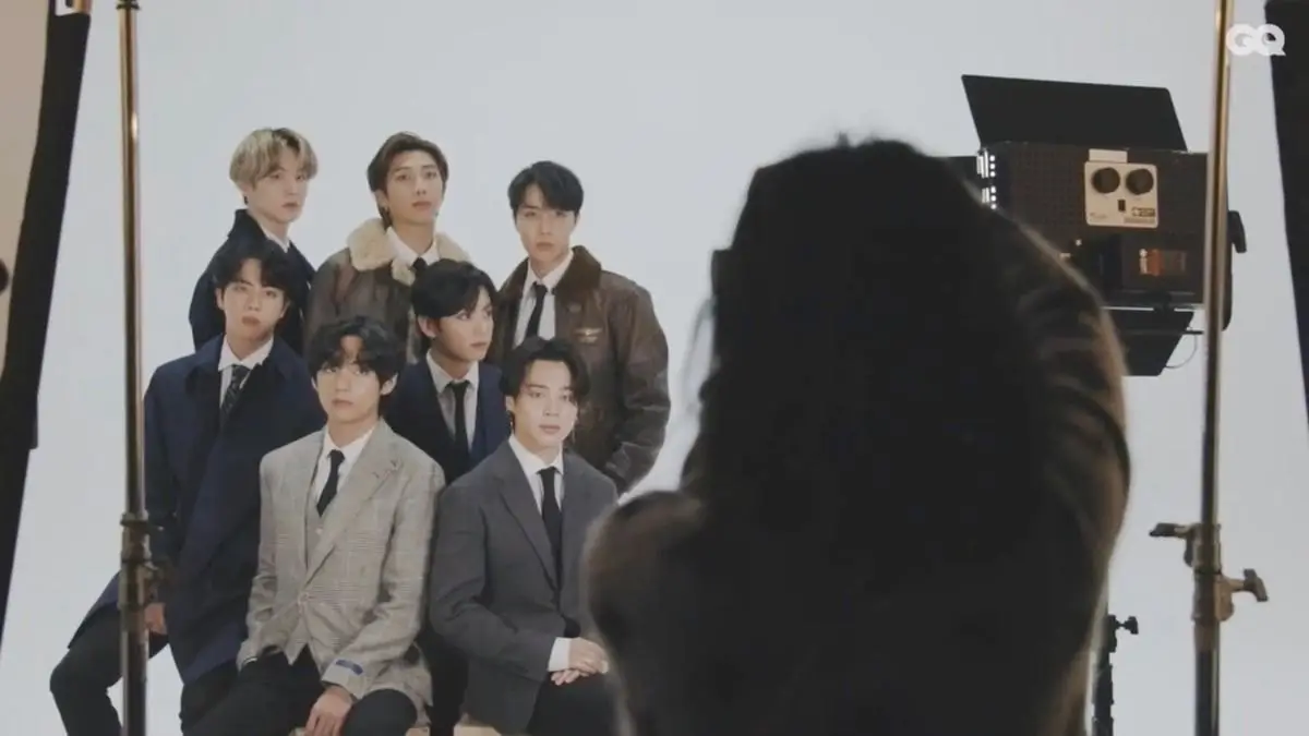 방탄소년단 GQ JAPAN 10월호 화보 전체샷