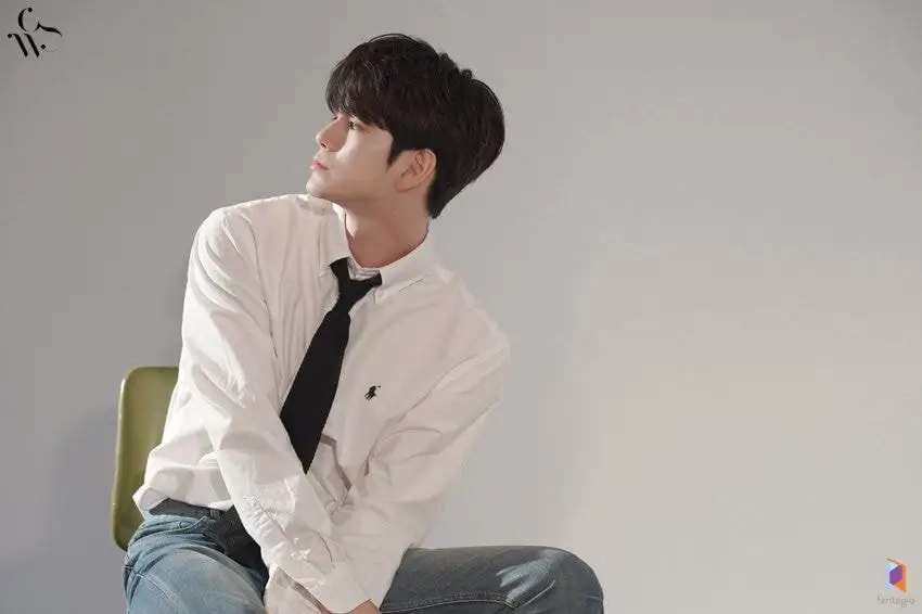 에스콰이어 #옹성우 화보촬영 비하인드컷