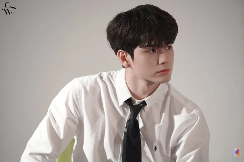 에스콰이어 #옹성우 화보촬영 비하인드컷