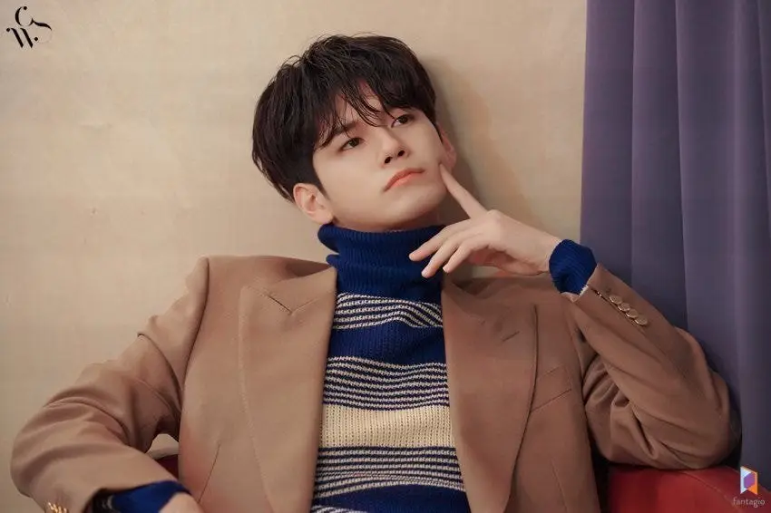 에스콰이어 #옹성우 화보촬영 비하인드컷