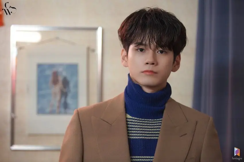 에스콰이어 #옹성우 화보촬영 비하인드컷