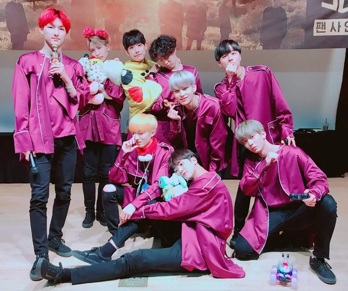 SF9