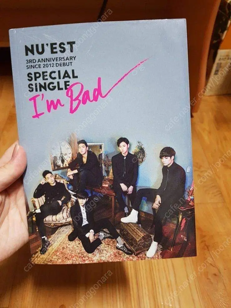 뉴이스트