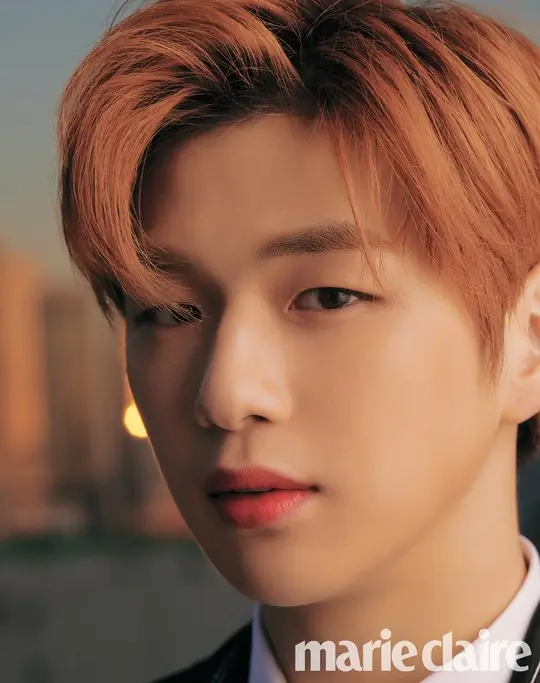 화장품 모델 된 강다니엘 (marie claire)