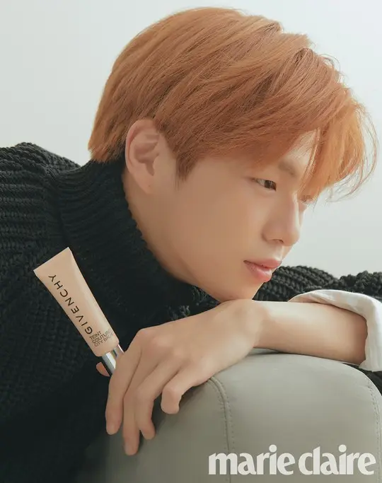 화장품 모델 된 강다니엘 (marie claire)