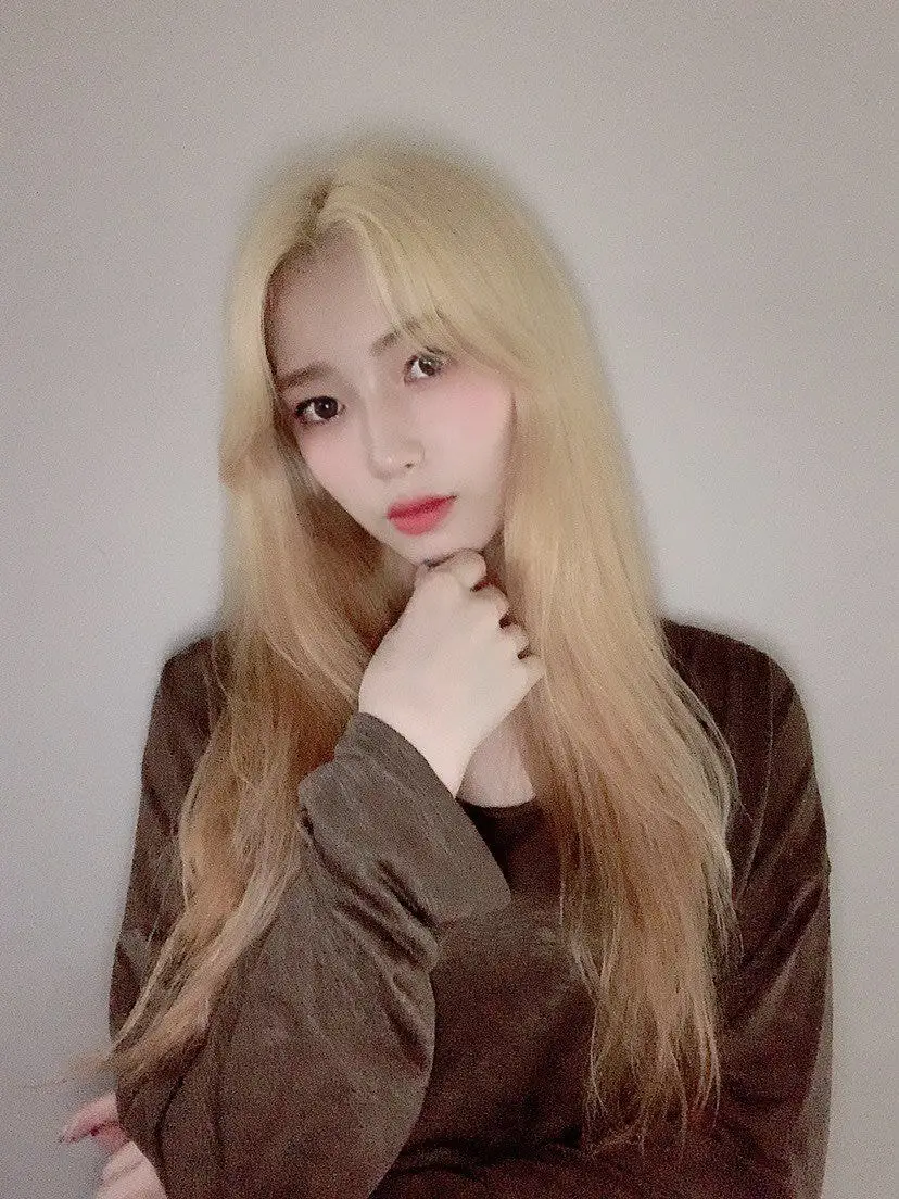로켓펀치 수윤.twitter
