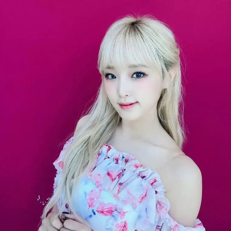 인형같은 아이즈원 예나