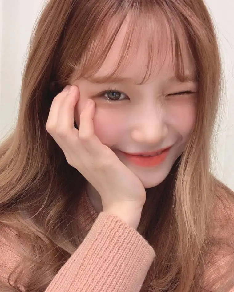 오랜만! #프로미스나인 송하영