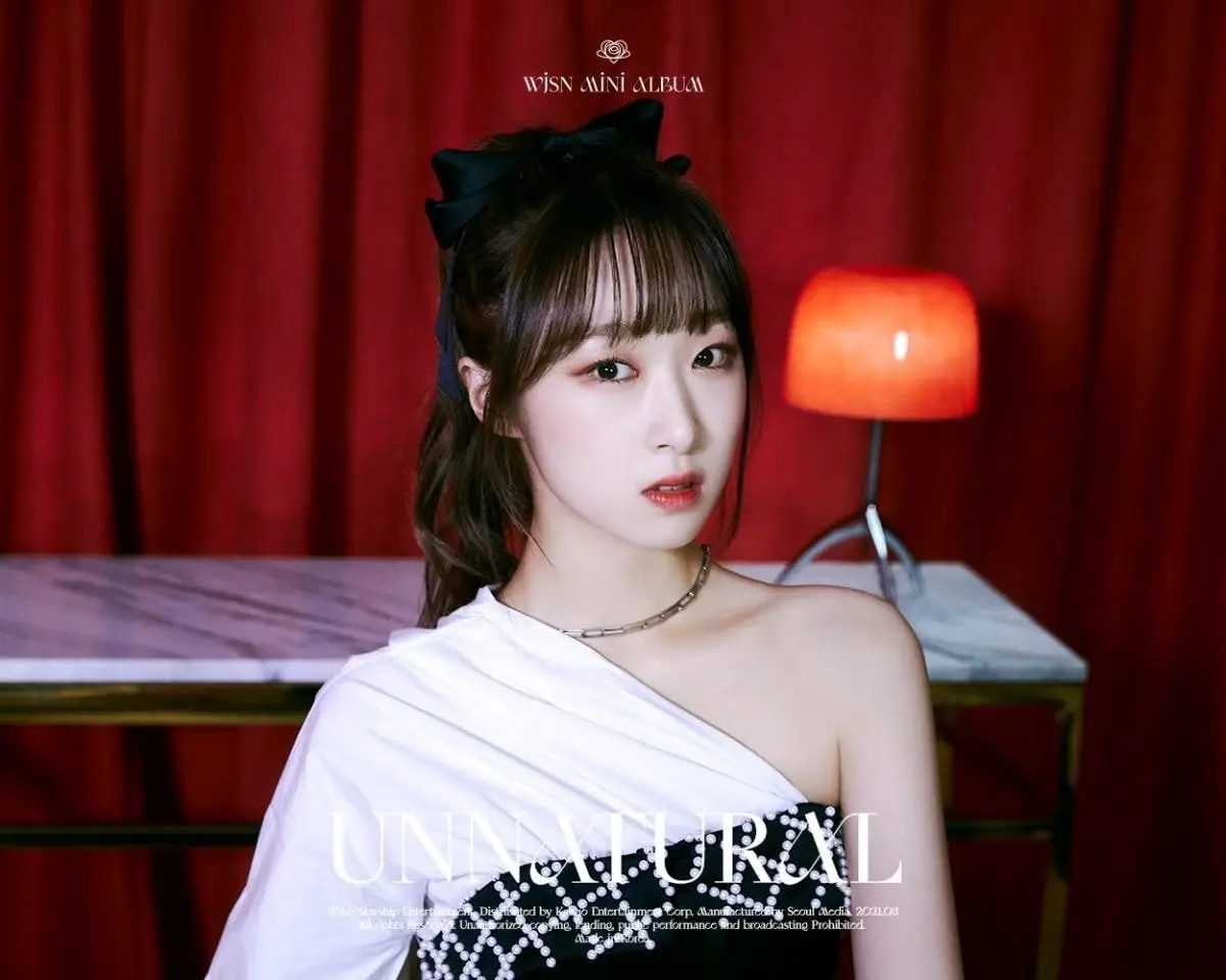 [#WJSN] #우주소녀 MINI ALBUM #UNNATURAL ?  #CONCEPT_PHOTO VER.1