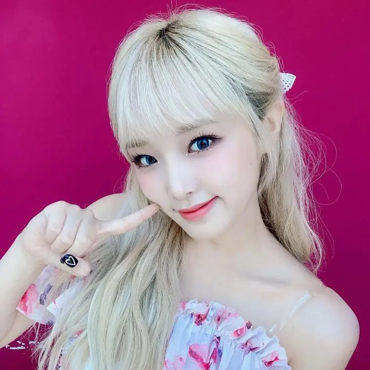 인형같은 아이즈원 예나