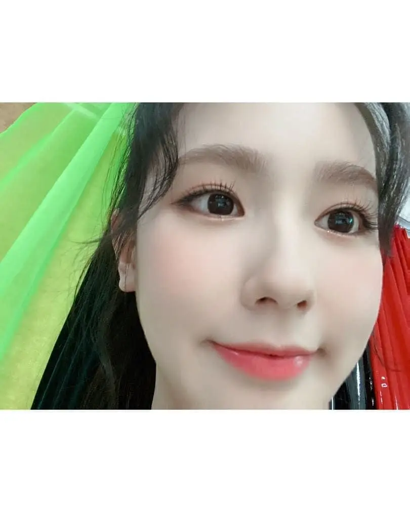 (여자)아이들 미연.insta (with.민니)