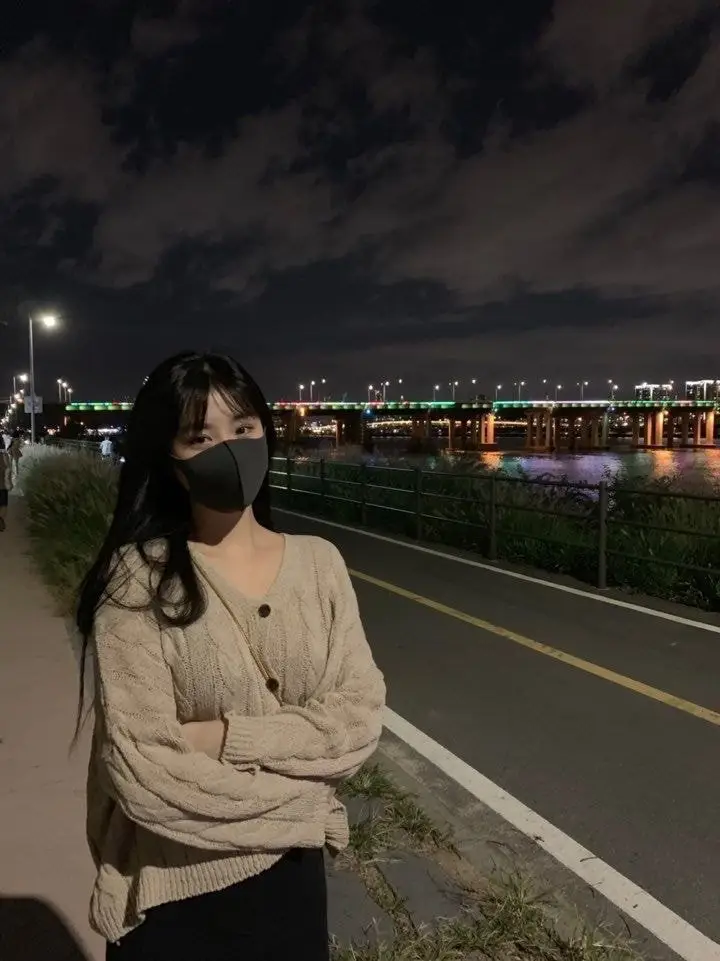 오늘자 (여자)아이들 수진