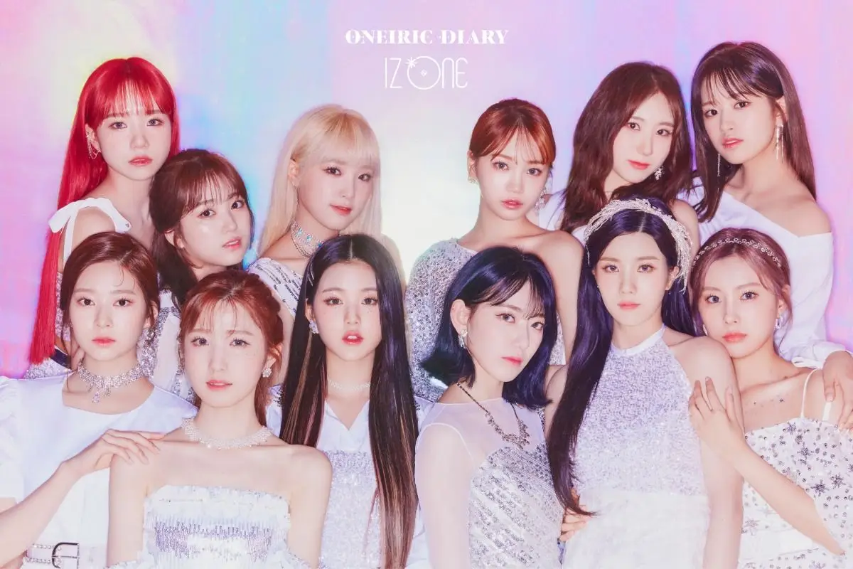 IZ*ONE 3rd Mini Album [Oneiric Diary] OFFICIAL PHOTO 3 'Oneiric' ver.