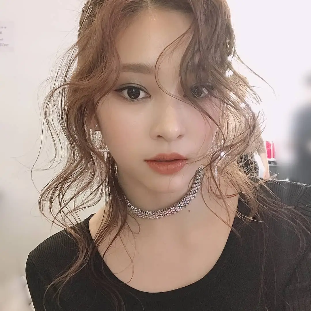 글리터잡지 민주