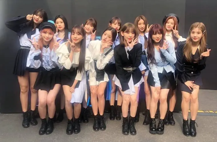 아이즈원 단체사진