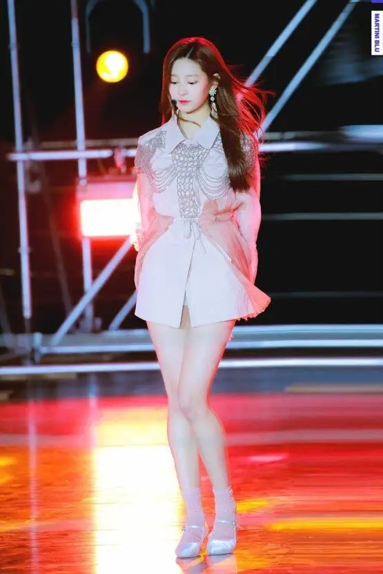 [랜덤] 아이즈원 김민주