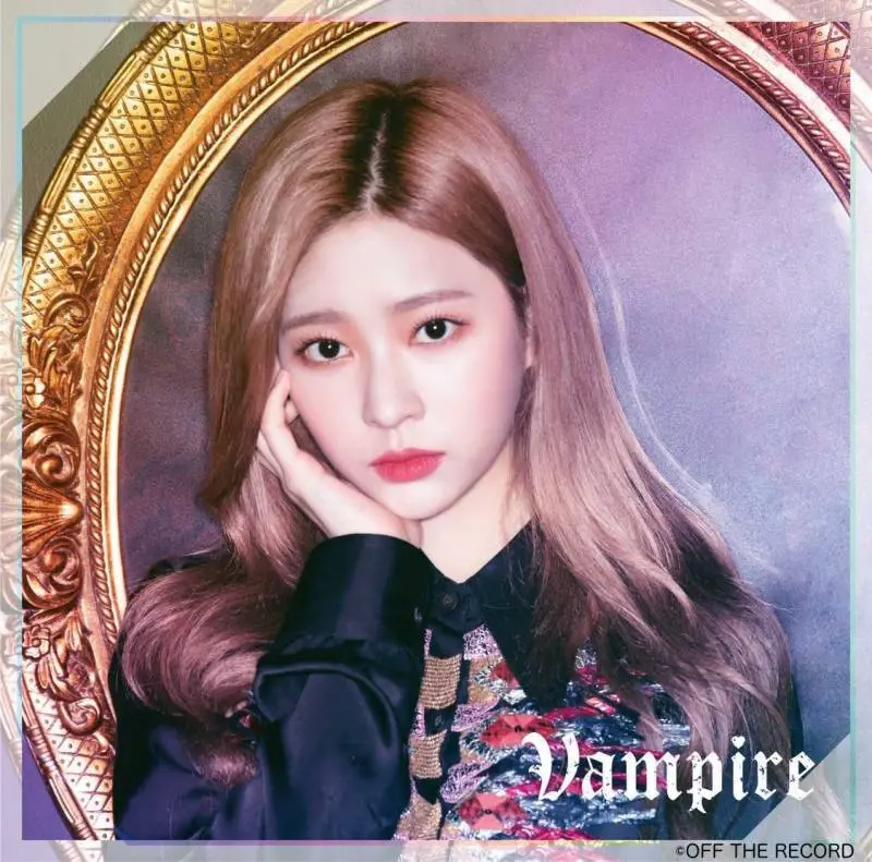 아이즈원 일본 3번째 싱글 앨범 [Vampire] 앨범 커버