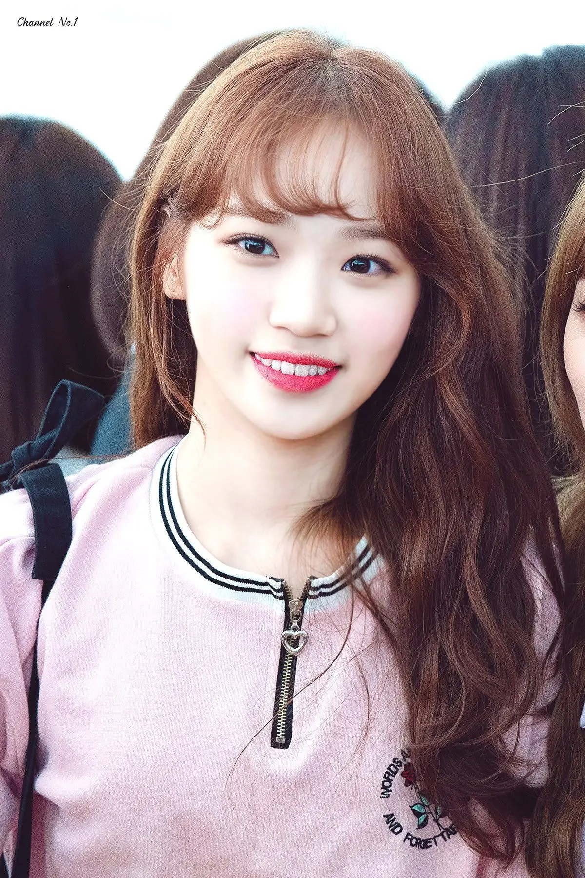 조유리 김채원 최예나 안유진