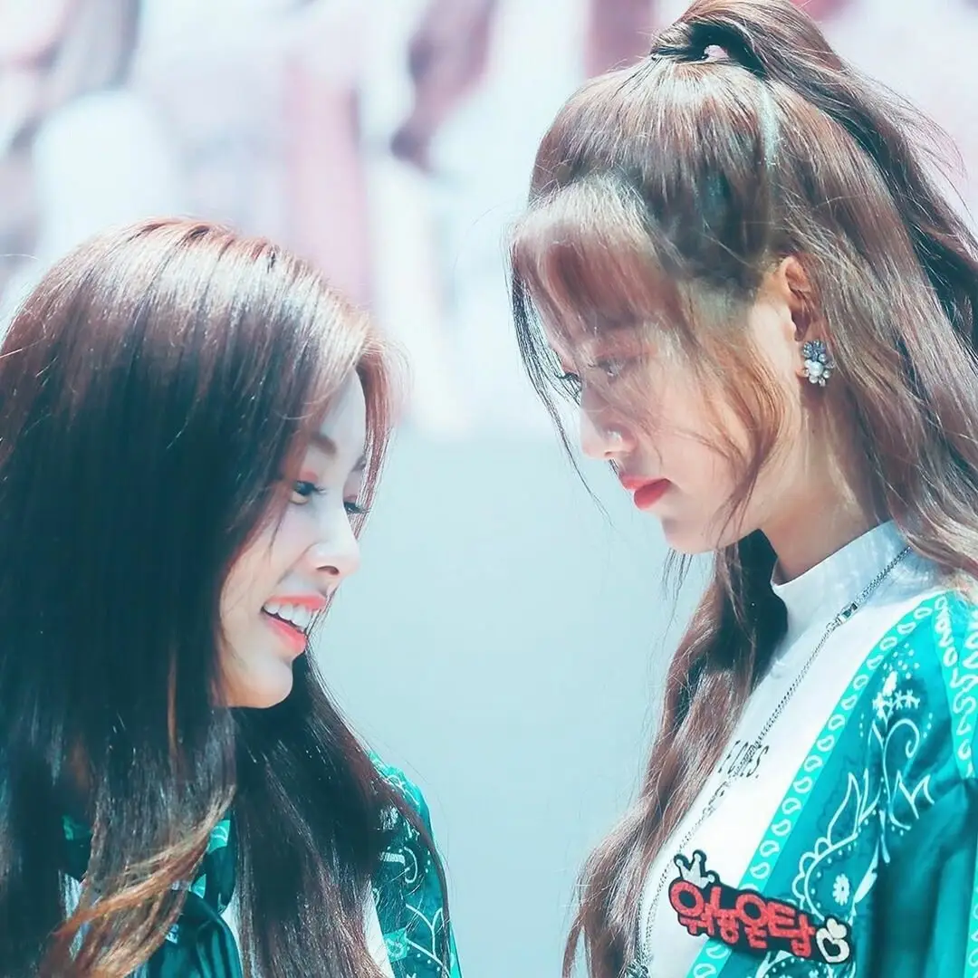 #아이즈원 #장원영 #강혜원.jpg