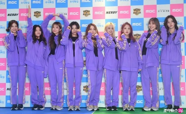 프로미스나인 아육대 기사짤.jpg