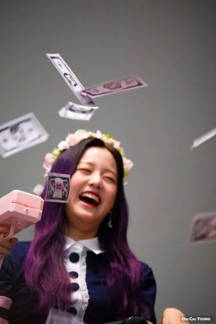 행복한 16세 걸그룹 멤버 (#장원영 #아이즈원)