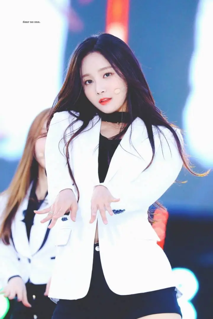 수수한거 같은데... 이쁜 #모모랜드 #연우