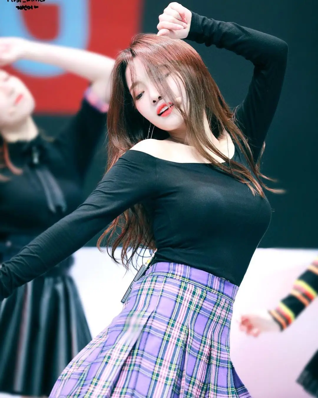 오프숄더 노지선